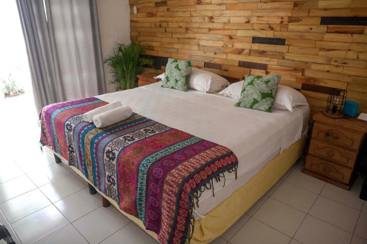 Macarena Hotel Cancun Exterior photo